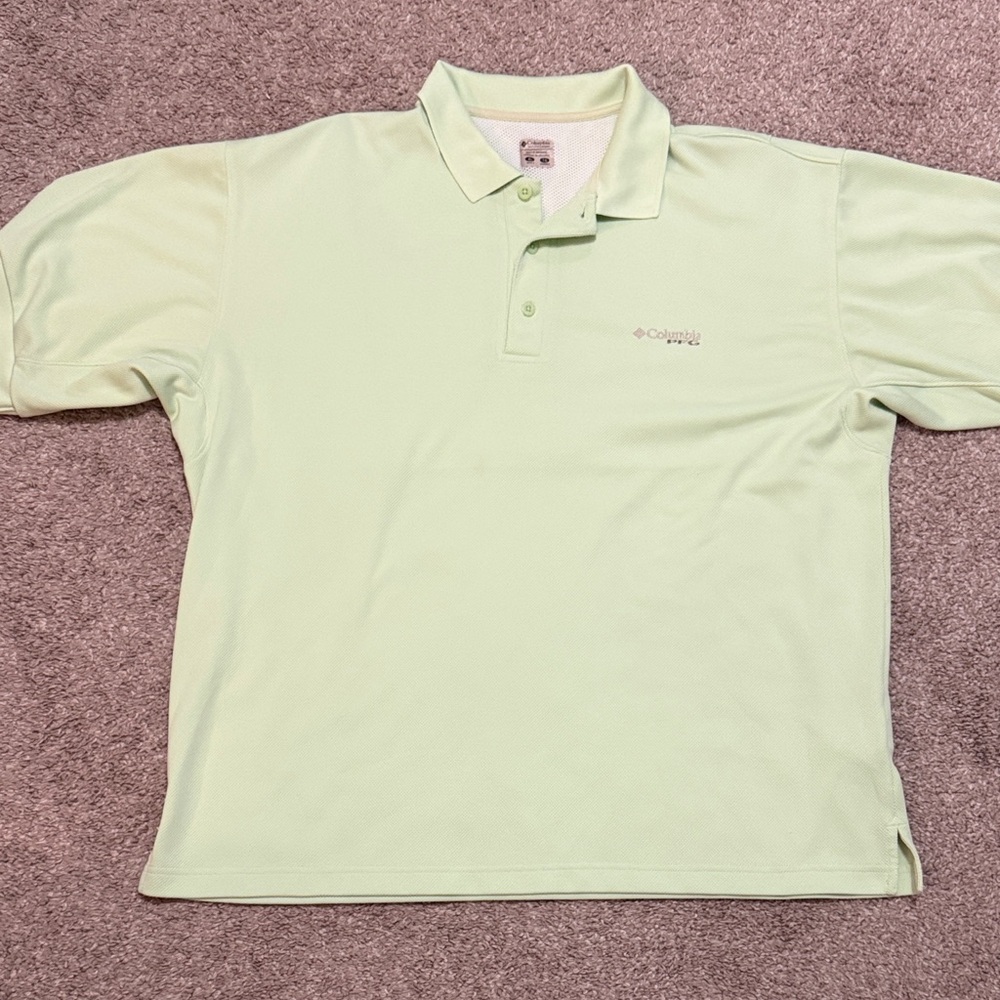 Columbia Men's Light Green Polo Shirt